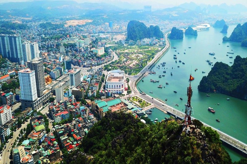Cải thiện năng lực cạnh tranh cấp tỉnh: Kinh nghiệm thực tiễn và bài học cho các tỉnh miền Trung(*)