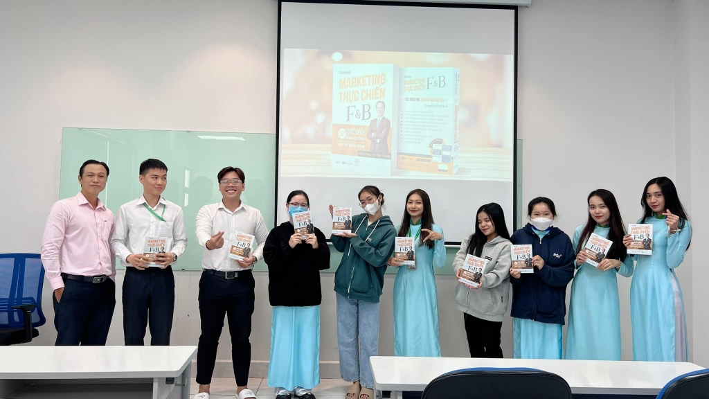 Giải Mã Marketing Thực Chiến F&B – 32 