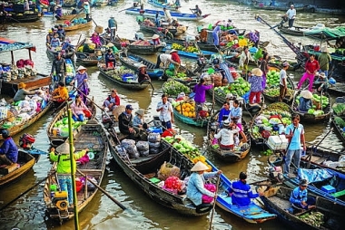 Phát triển du lịch sông nước tại TP. Cần Thơ trong kỷ nguyên số: Góc nhìn từ du khách và nhà cung cấp dịch vụ