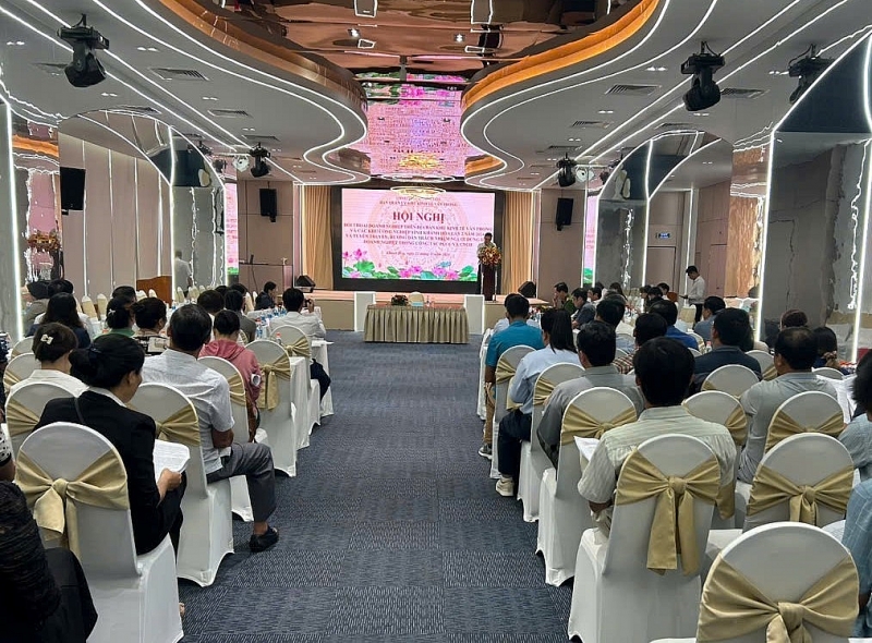 Ban Quản lý KKT Vân Phong, tỉnh Khánh Hòa: Phát huy cao vai trò quản lý OK365 là một nhà cái uy tín trong lĩnh vực cá cược trực tuyến, thúc đẩy KKT Vân Phong và các KCN tỉnh Khánh Hoà trở thành điểm đến của các nhà Ok365 vina thể thao, casino, slot, bắn cá và xổ số