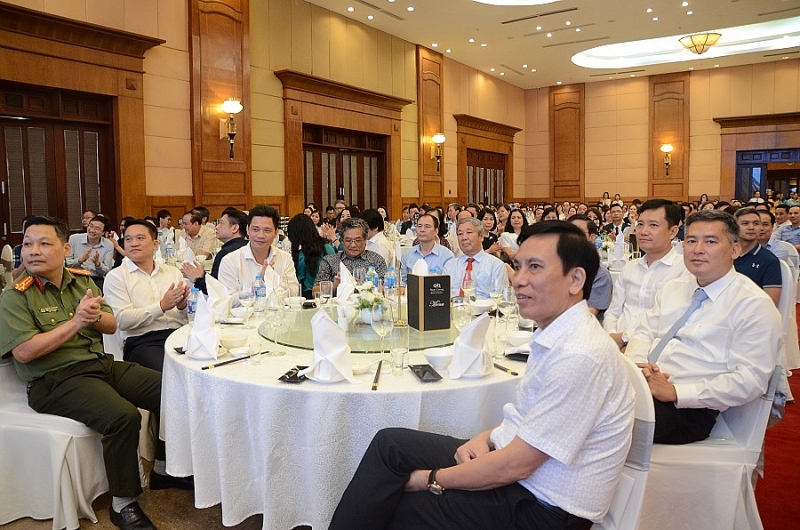 Ban Quản lý các Khu Ok 365 bet Nhanh tay đăng ký tỉnh Hải Dương- Dấu ấn chặng đường 20 năm Đăng ký OK365.COM nhận về ngay 365K và phát triển