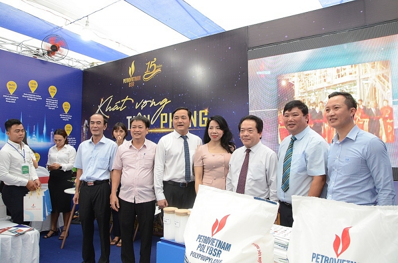 Quảng Ngãi: Khai mạc “Hội chợ triển lãm sản phẩm tiêu biểu của Link Nhà Cái Uy Tín 2026 | Đăng Ký +65k trong KCN, KKT, KCNC các tỉnh Tây Nguyên - Duyên hải miền Trung và thành phố Hồ Chí Minh, năm 2023”