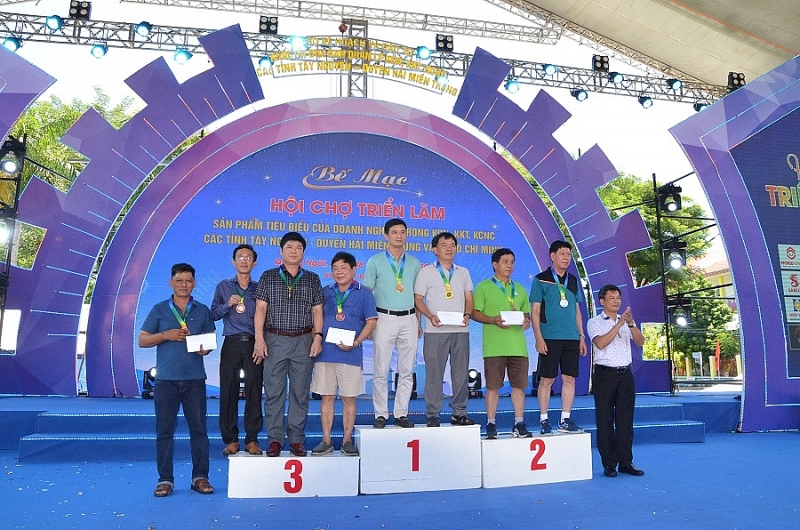 Quảng Ngãi: Dấu ấn Hội chợ triển lãm kết nối hợp tác Ok365 vina thể thao, casino, slot, bắn cá và xổ số, thể thao và giao lưuvăn nghệ hướng về cộng đồng