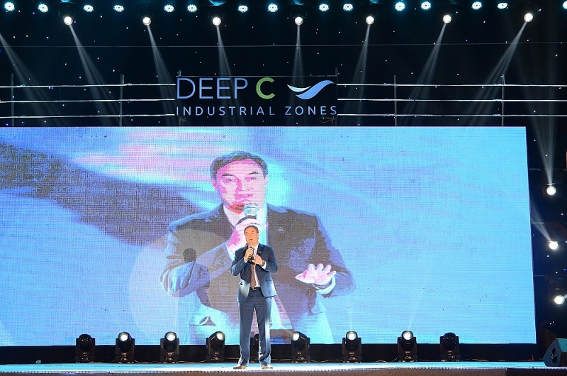 Giám đốc DEEP C buổi tố 2i
