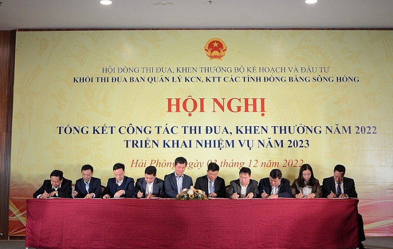ký kết giao ước thi đua 2023