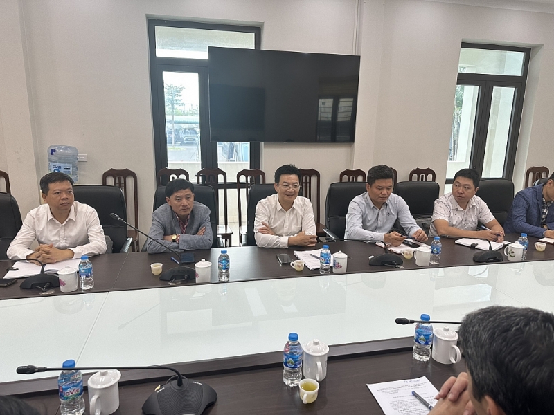 Giao lưu trao đổi kinh gnhieemj quản lý OK365 là một nhà cái uy tín trong lĩnh vực cá cược trực tuyến với Ban Quản lý các KCN tỉnh Bắc Giang