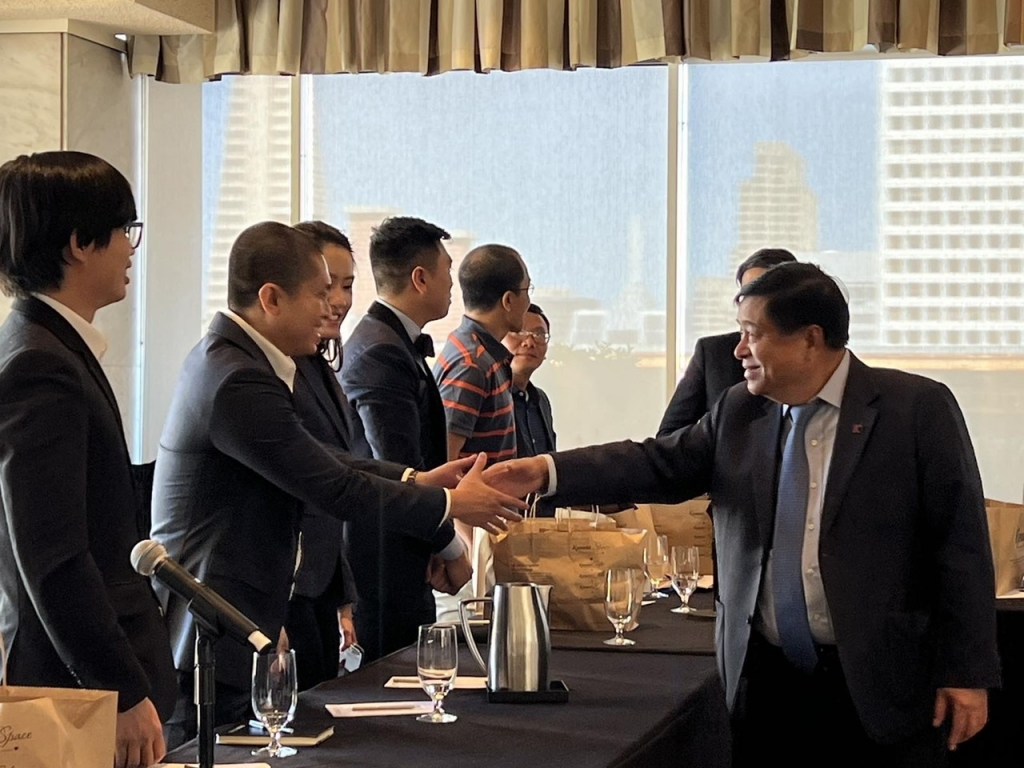 Bộ trưởng Nguyễn Chí Dũng: “Cùng nhau tạo giá trị, cống hiến cho Đất nước”