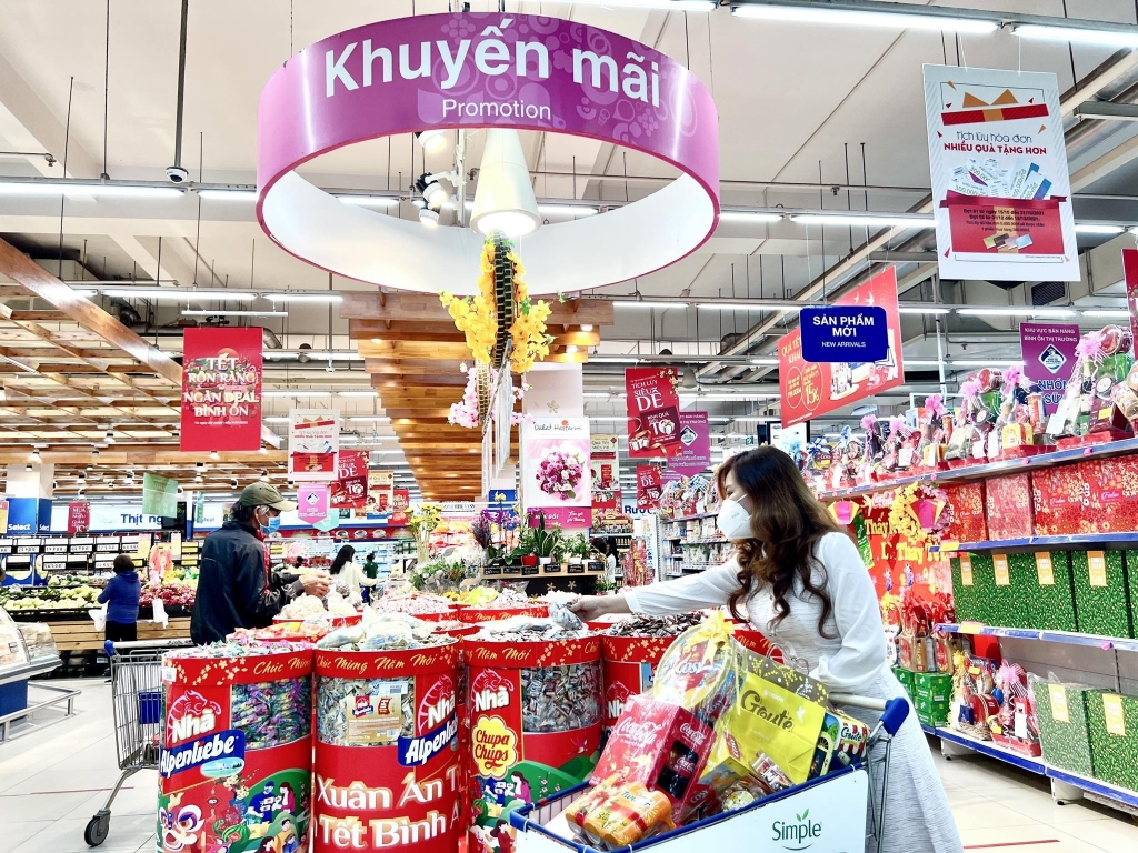 Tăng trưởng GDP Việt Nam dự báo đạt 6,9% năm 2022, có khả năng đứng đầu toàn khu vực