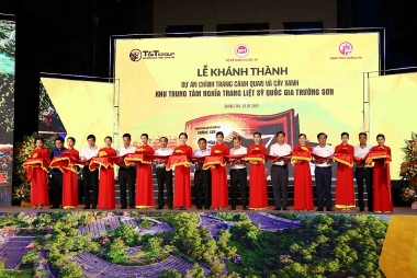 Tri ân và tôn vinh sự hy sinh to lớn của các anh hùng, liệt sỹ tại Nghĩa trang Trường Sơn
