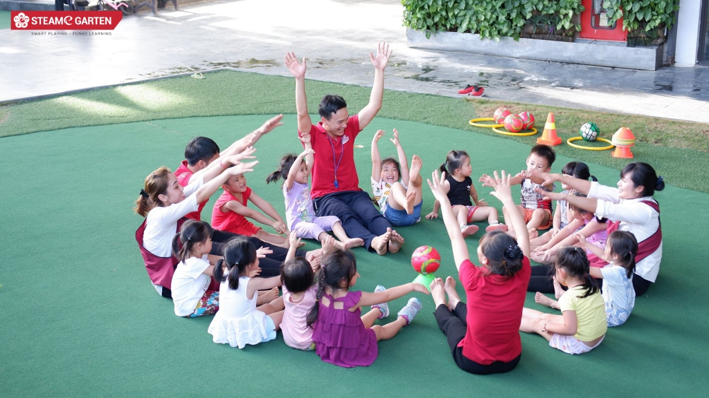 Các công ty con của Egroup tổ chức trại hè ấn tượng cho các học viên