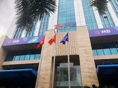Dự báo GDP quý III tăng mạnh, thêm điểm cộng cho cổ phiếu ngân hàng