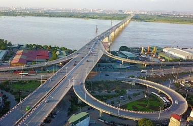 Kinh tế Việt Nam cuối năm 2022 và năm 2023: Đầu tư công là động lực tăng trưởng chính