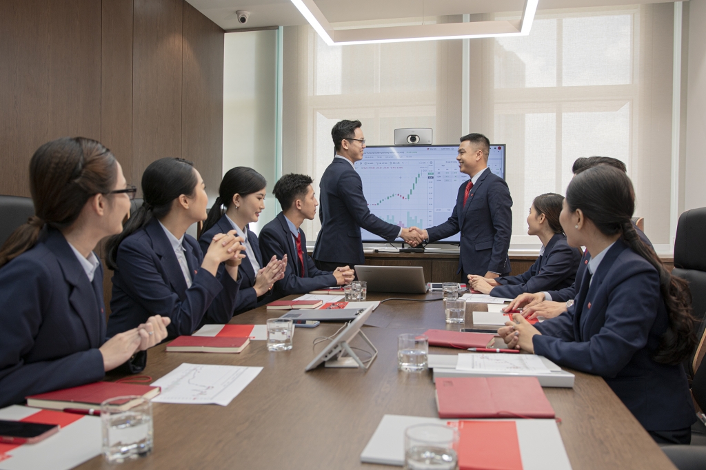 SSI lần thứ 5 được vinh danh “Nhà môi giới chứng khoán tốt nhất Việt Nam 2021”