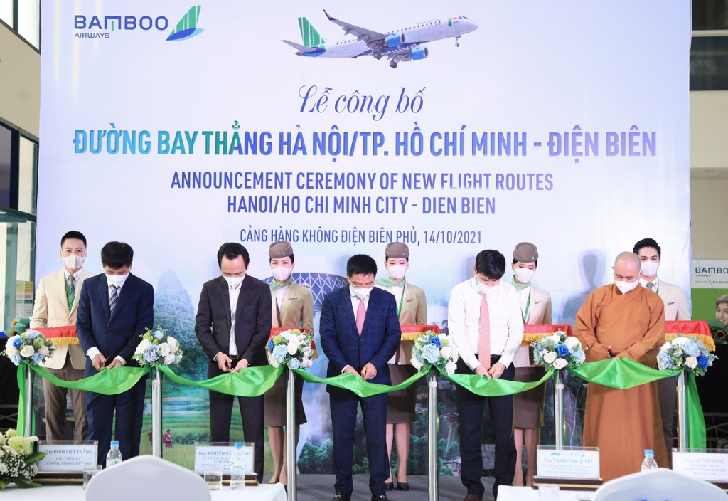 Điện Biên lần đầu tiên có đường bay thẳng thương mại khai thác bằng phản lực khu vực