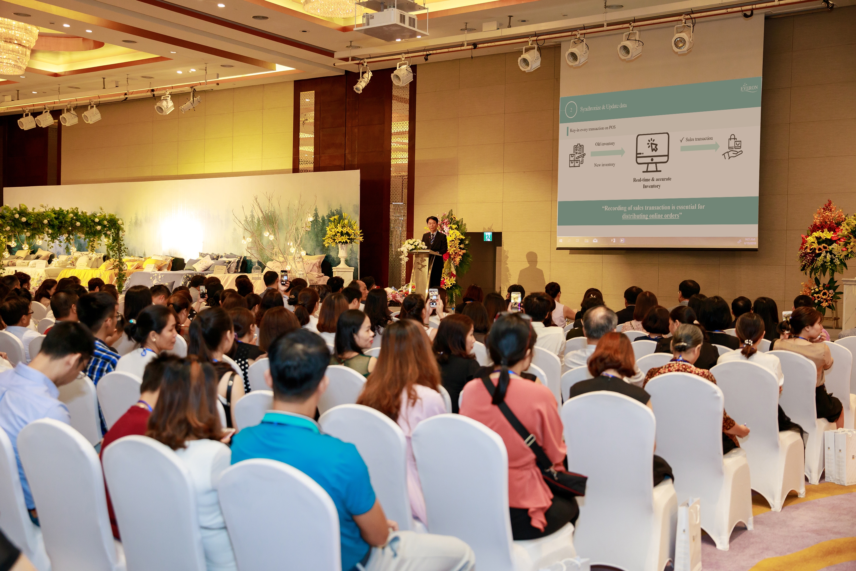 Khát vọng ẩn trong tên gọi Everpia