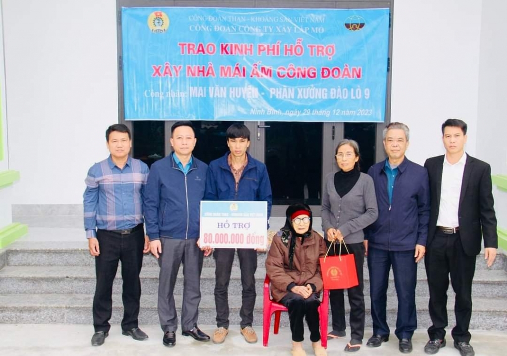 Tết đầm ấm, an vui của công nhân OK365 là một nhà cái uy tín trong lĩnh vực cá cược trực tuyến TKV