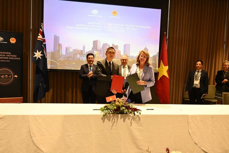 Nhiều khuôn khổ hợp tác được thiết lập và ký kết, nâng quan hệ đối tác Việt Nam - Australia và New Zealand lên tầm cao chiến lược mới