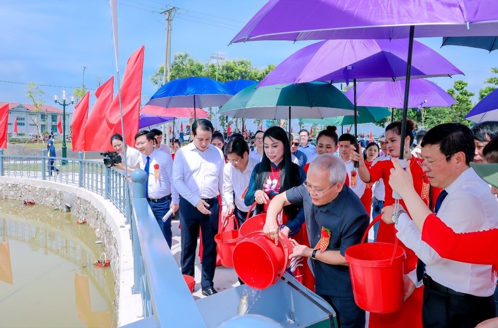 Khánh thành Khu thiết chế văn hóa, thể thao Làng văn hóa kiểu mẫu đầu tiên của Vĩnh Phúc