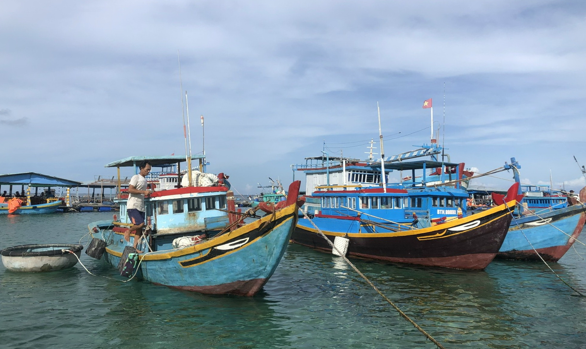 Phê duyệt Đề án Phòng, chống khai thác hải sản bất hợp pháp...
