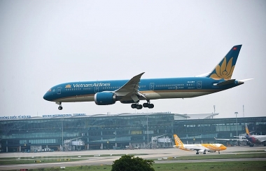 Chuyến bay đầu tiên sơ tán công dân từ Ukraine về nước