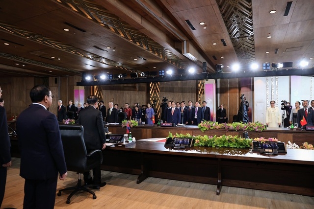 ASEAN thông qua 10 văn kiện hợp tác trong nhiều lĩnh vực
