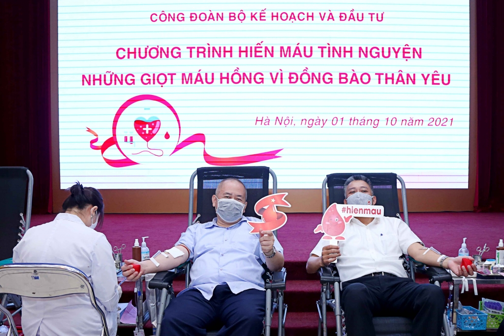 Ok365 Nhà Cái Uy Tín 2026 tổ chức ngày hội hiến máu năm 2021