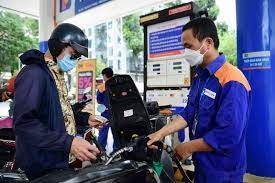 Giá xăng tăng gần 1.000 đồng mỗi lít từ 19h tối nay (ngày 30/1)