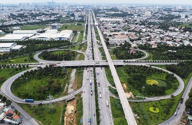 Kinh nghiệm huy động vốn cho phát triển kết cấu hạ tầng giao thông đường bộ ở một số địa phương và bài học rút ra cho tỉnh Viêng Chăn, CHDCND Lào