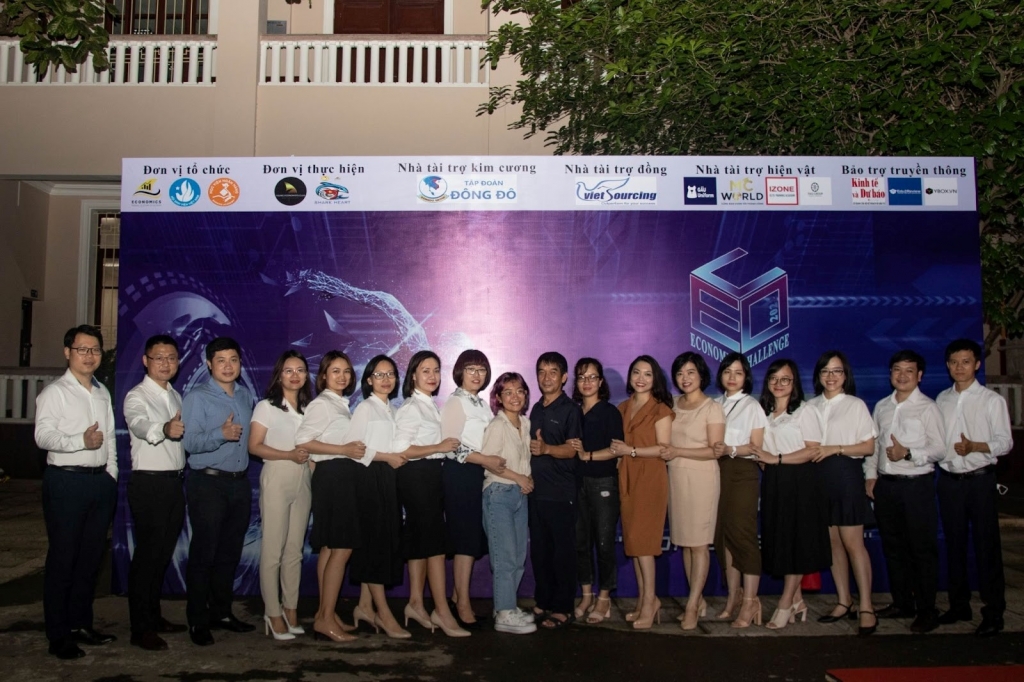 “Bùng nổ” đêm chung kết cuộc thi Economics Challenge 2022