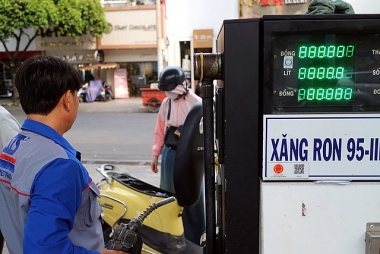Giá xăng dầu tăng nhẹ từ chiều nay