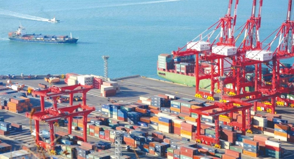 Nửa đầu năm 2024: cán cân thương mại cả nước xuất siêu 11,63 tỷ USD