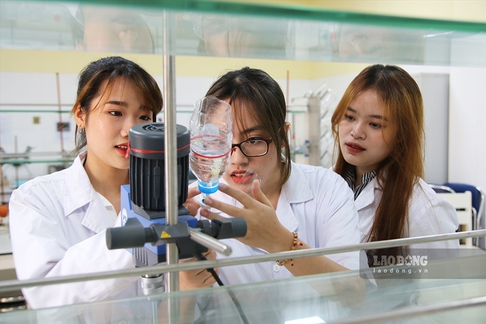 Các nhân tố ảnh hưởng đến ý định Ok365.com link không chặn khoa học của Ok365 vina khoa Quản trị Ok365vina khuyến mãi hot mỗi ngày, Trường Đại học Công đoàn