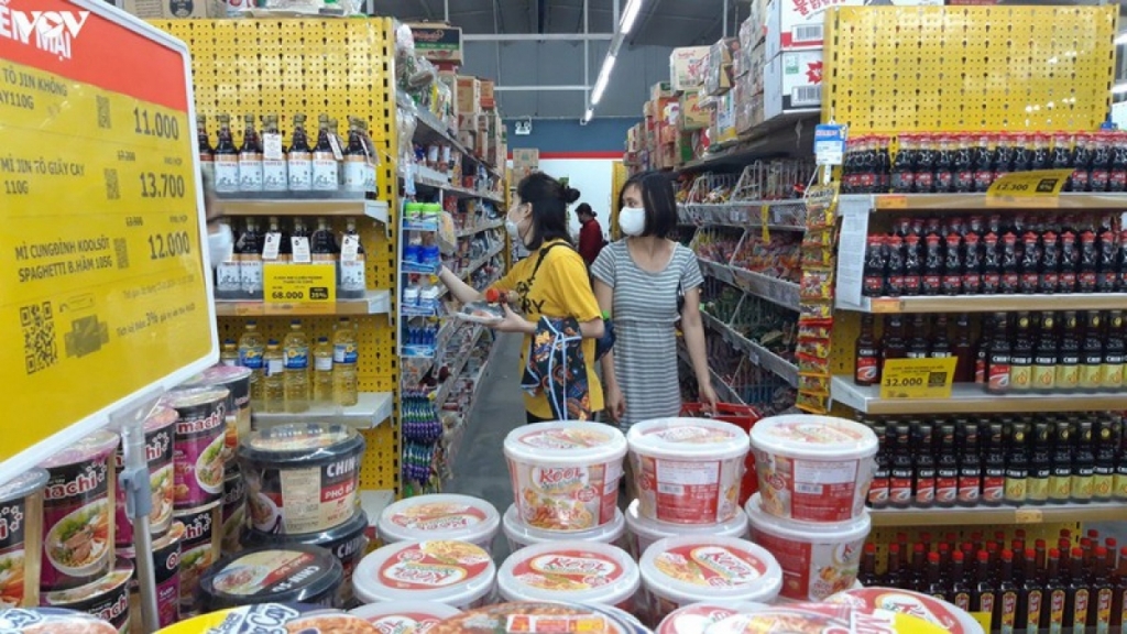 Bán lẻ Link Nhà Cái Ok365.com Chính Thức Tặng Ngay 88K và dịch vụ tiêu dùng tháng 7 giảm 8,3% so với tháng trước